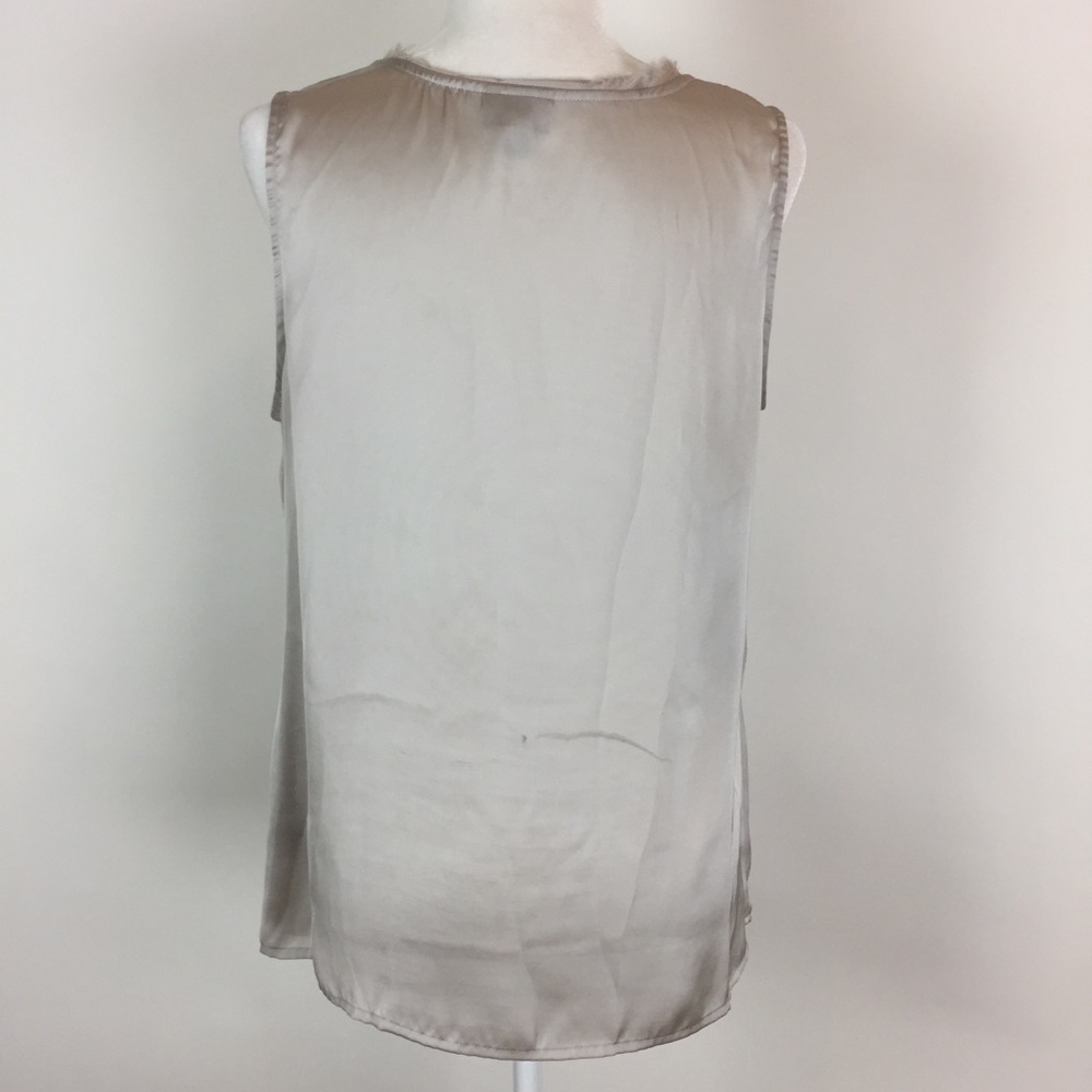 Women’s Mossimo Sleeveless Top, Gray/Silver size L - Picture 2 of 4